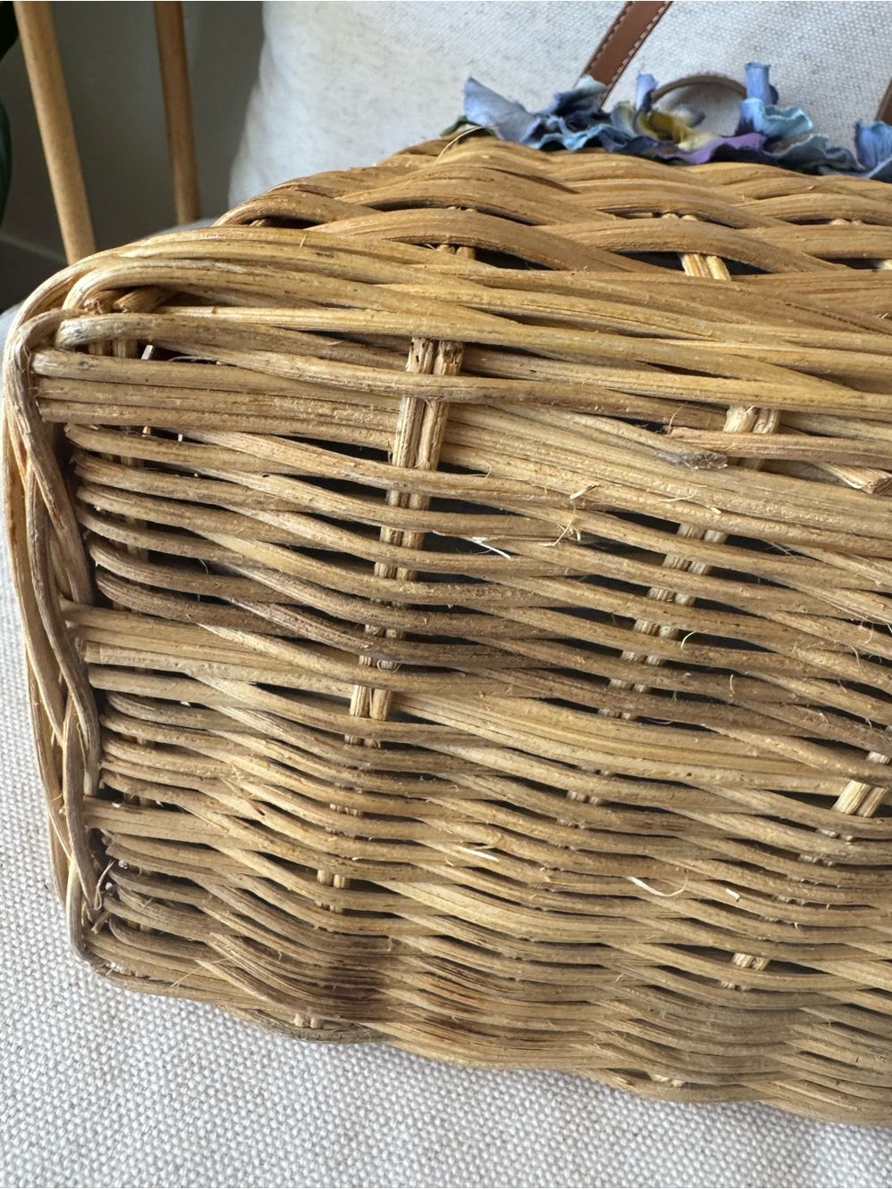 RARE Kate Spade New York Floral Wicker Woven Basket Bag Nuetral Tote Handbag - Picture 12 of 17